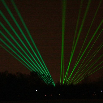 Laserstraal_Lasershow.jpg